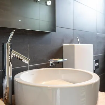 Hotell Lac Hotel 3*